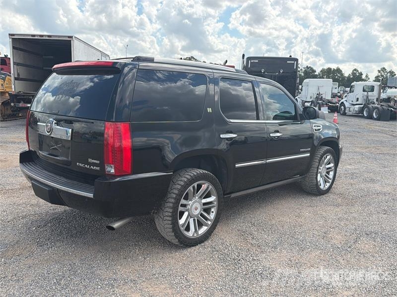 Cadillac Escalade 4x4 Hybrid SUV 汽车