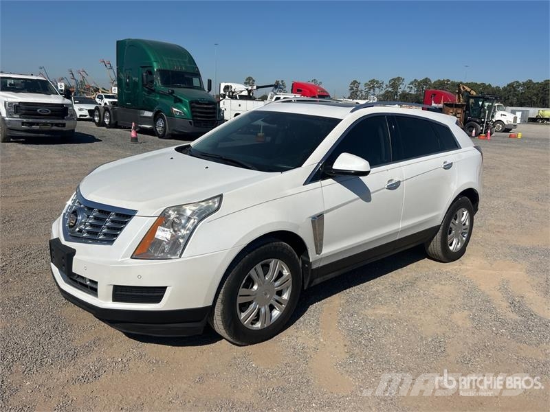 Cadillac SRX Automobili