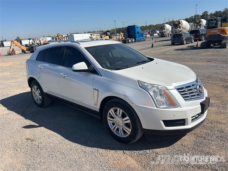 Cadillac SRX Automobili