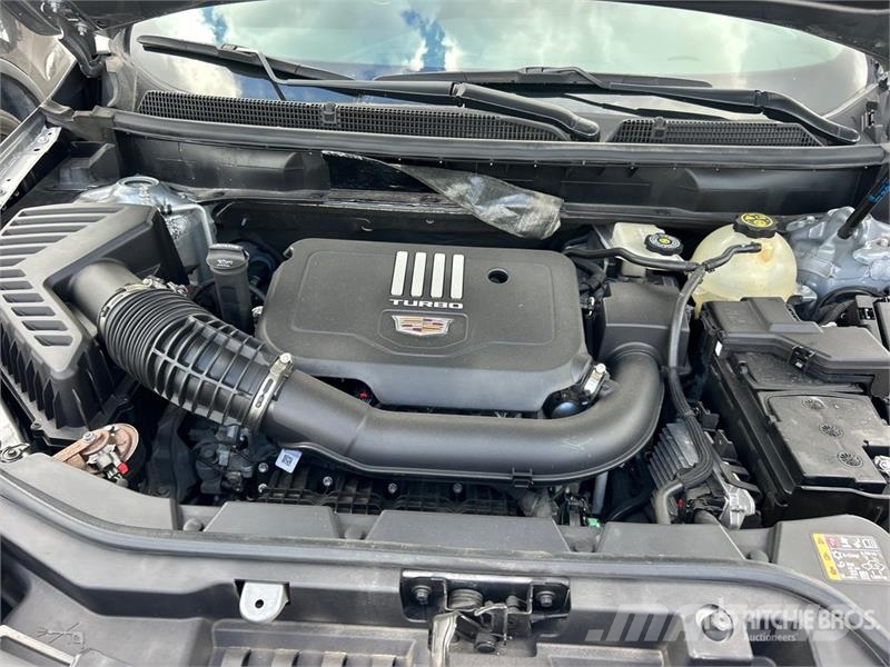 Cadillac XT5 2WD SUV Voiture