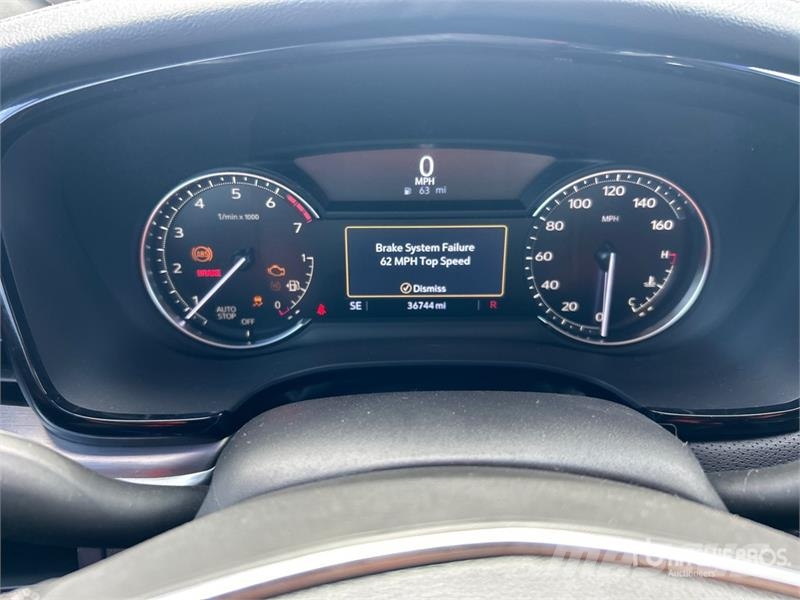 Cadillac XT5 2WD SUV Voiture