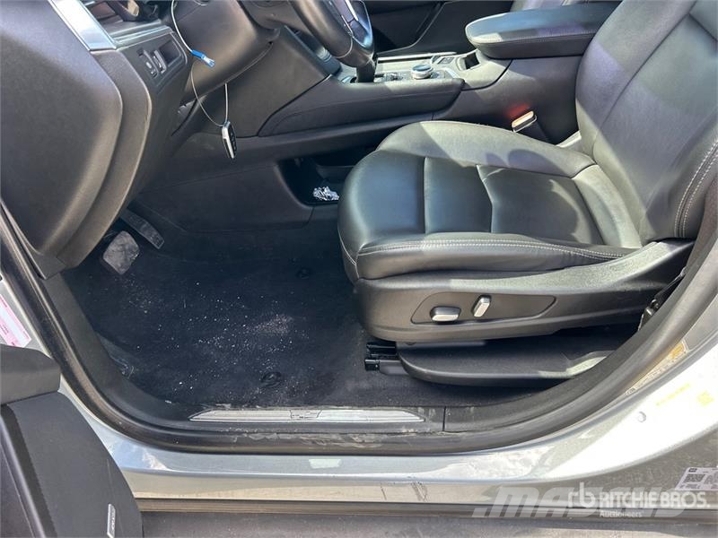 Cadillac XT5 2WD SUV Voiture