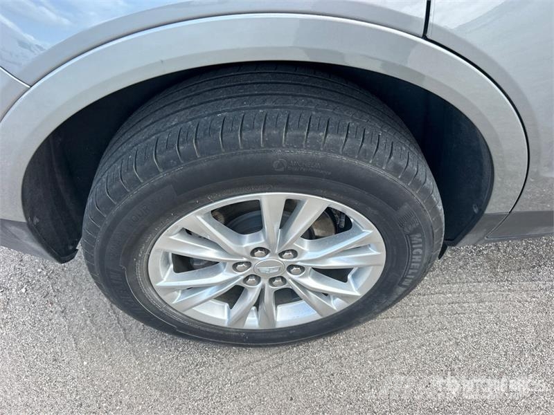 Cadillac XT5 2WD SUV Voiture