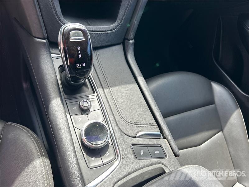 Cadillac XT5 2WD SUV Voiture