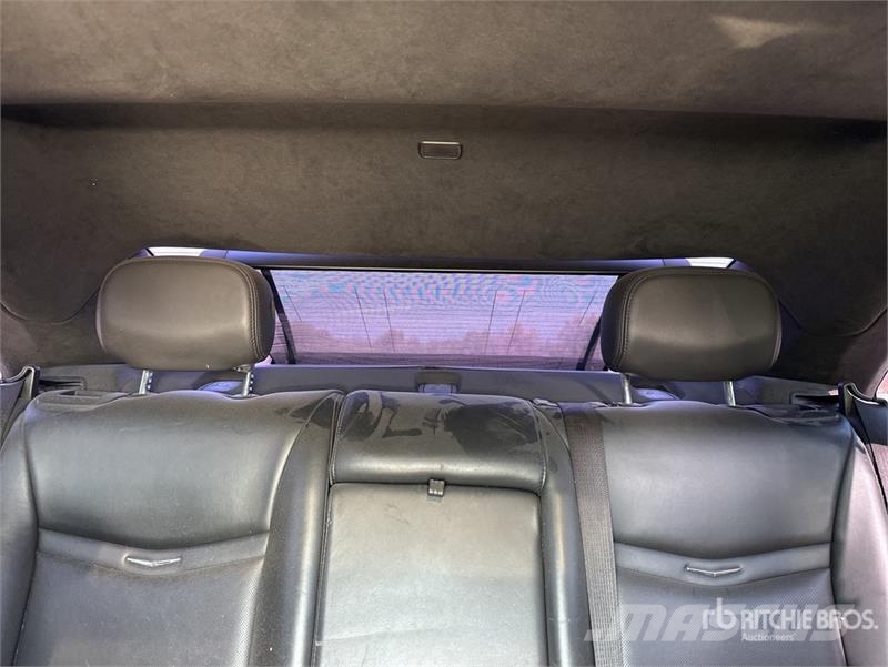 Cadillac XTS Platinum Automobile 자동차