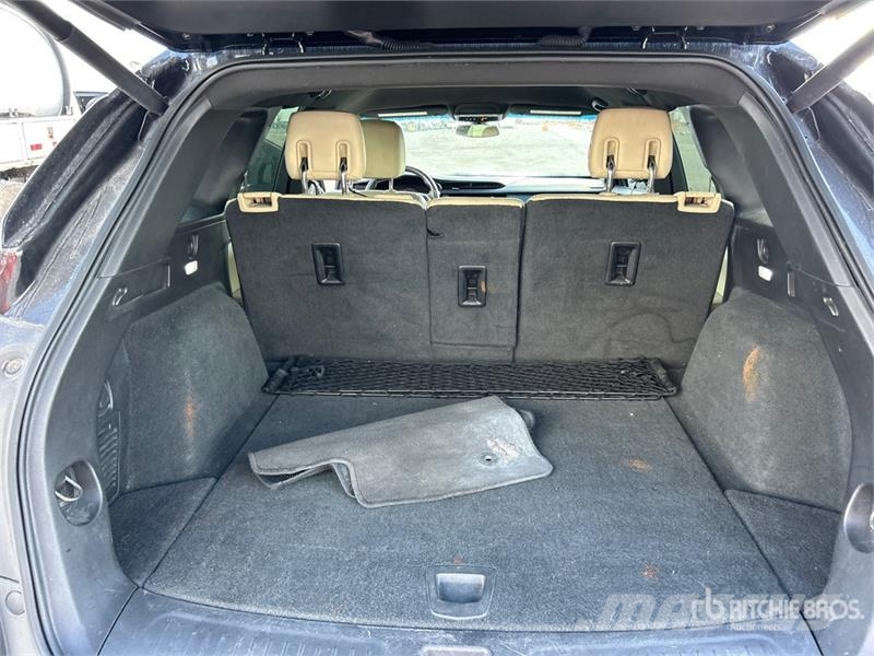 Cadillac XTS SUV Automobili