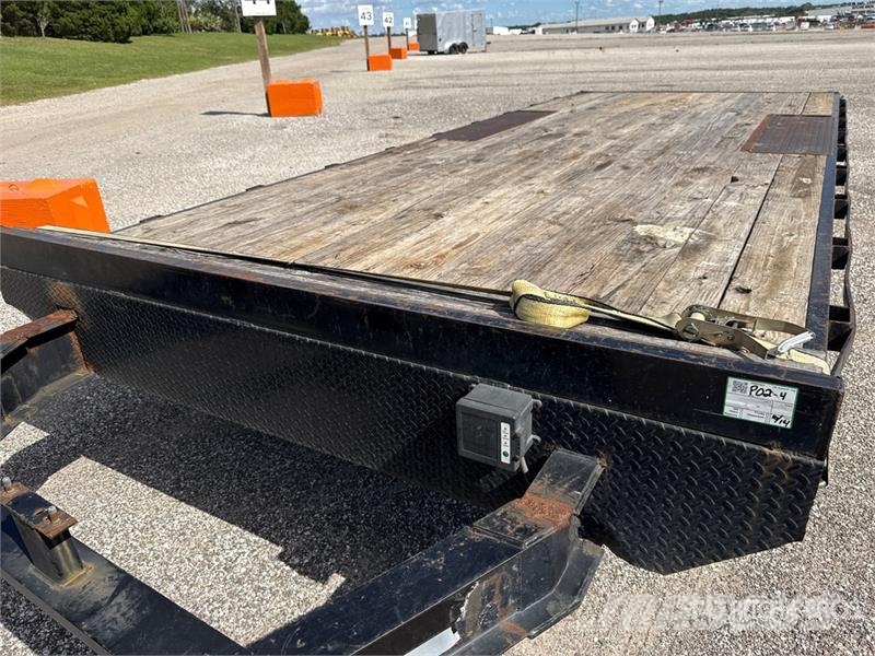 Caliber EDH820 20 ft T/A Equipment Trailer Biltransporter henger
