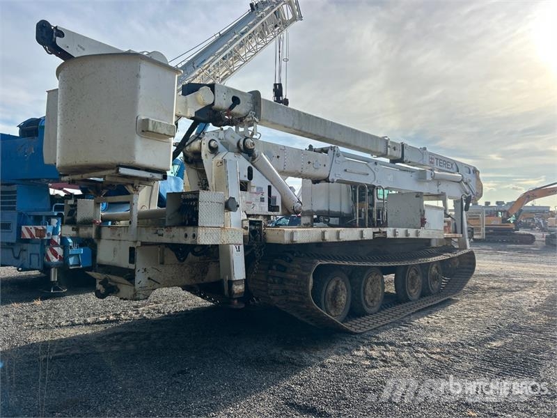 Camoplast GT3000 Crawler Carrier Aerial Lift w/ Terex Hi-Ran 建設機械 - その他