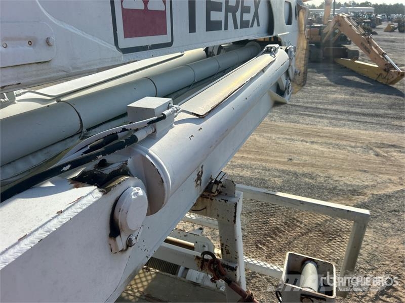 Camoplast GT3000 Crawler Carrier Aerial Lift w/ Terex Hi-Ran 建設機械 - その他