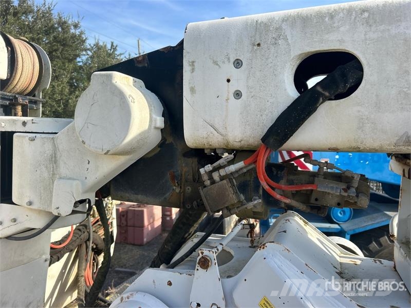 Camoplast GT3000 Crawler Carrier Aerial Lift w/ Terex Hi-Ran 建設機械 - その他
