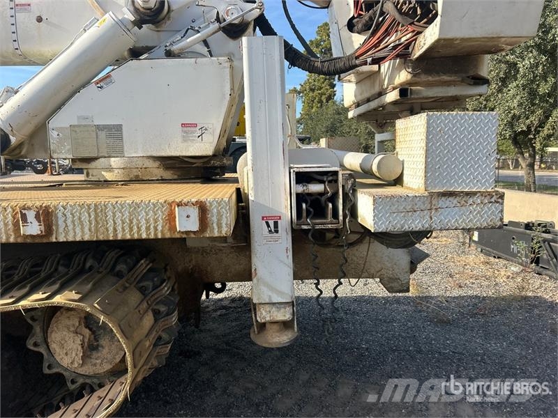 Camoplast GT3000 Crawler Carrier Aerial Lift w/ Terex Hi-Ran 建設機械 - その他