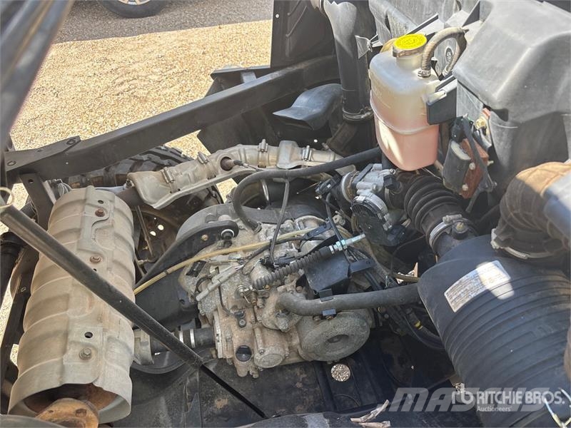 Can-am 6XKA 4x4 Utility Vehicle Maszyny komunalne