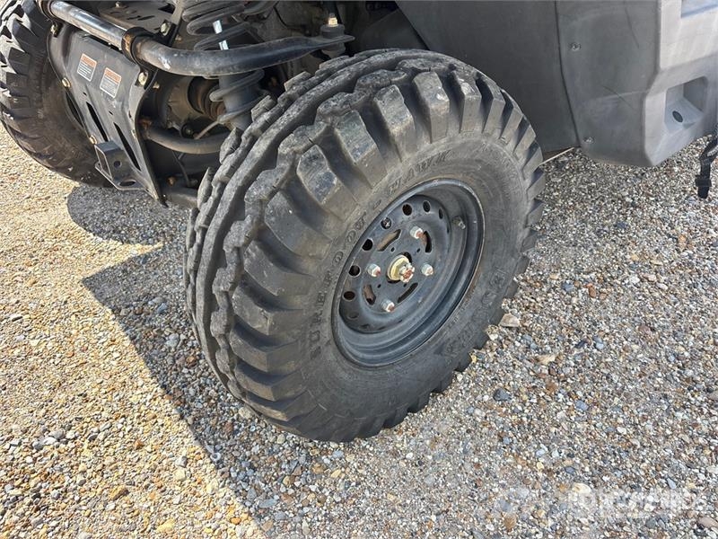 Can-am 6XKA 4x4 Utility Vehicle Maszyny komunalne