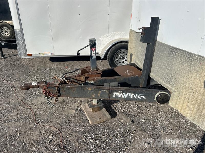 Cargo Mate TXB5716TA3 16 ft T/A Enclosed Trailer Rimorchi cassonati