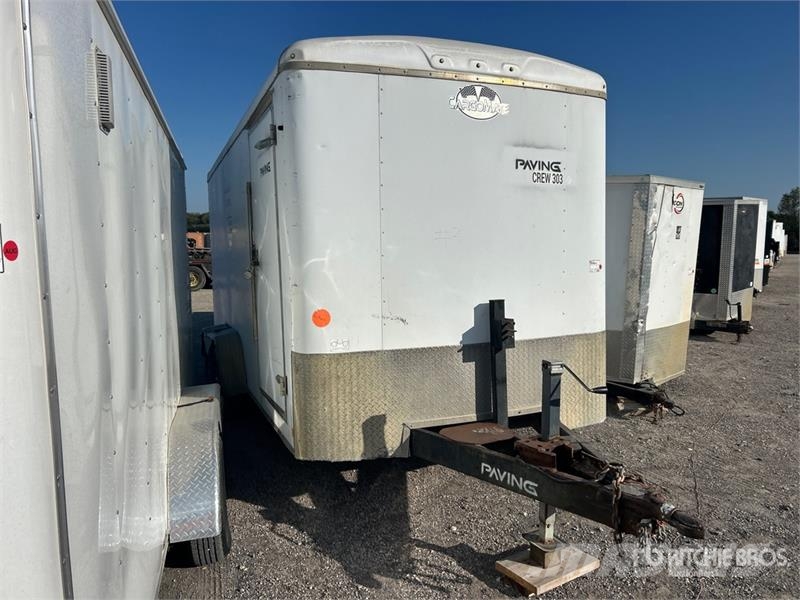 Cargo Mate TXB5716TA3 16 ft T/A Enclosed Trailer Rimorchi cassonati
