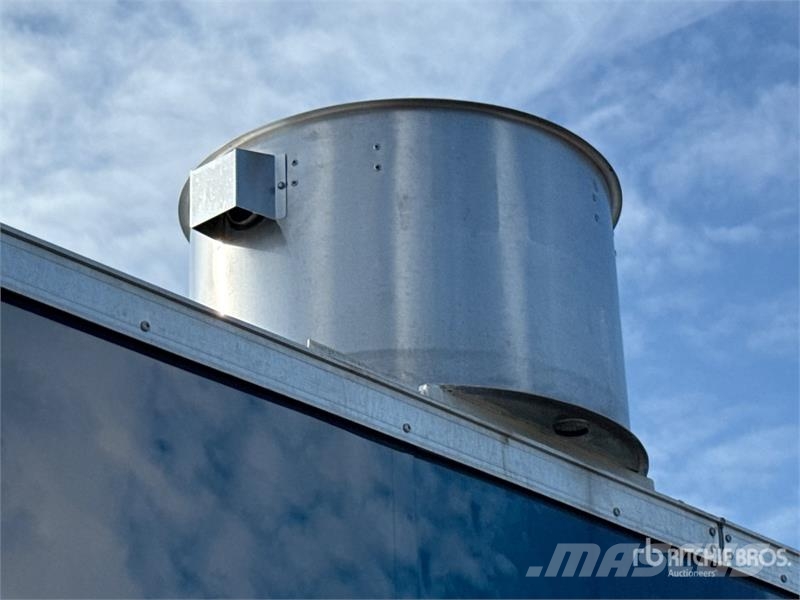  Cargo United 16 ft T/A Food Concession Trailer Outros reboques