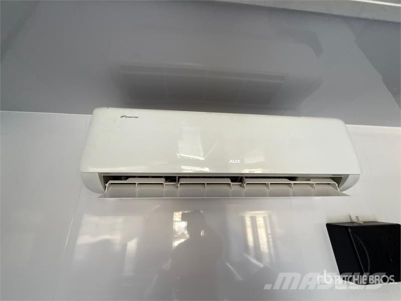  Cargo United 16 ft T/A Food Concession Trailer Outros reboques