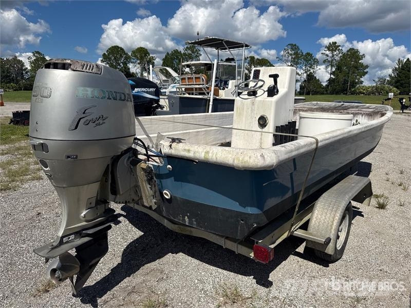 Carolina Skiff Bay Boat Drugi deli