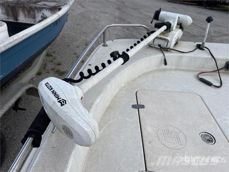  Carolina Skiff Bay Boat مكونات أخرى