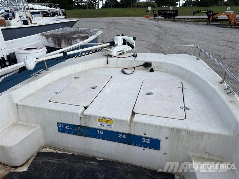  Carolina Skiff Bay Boat مكونات أخرى