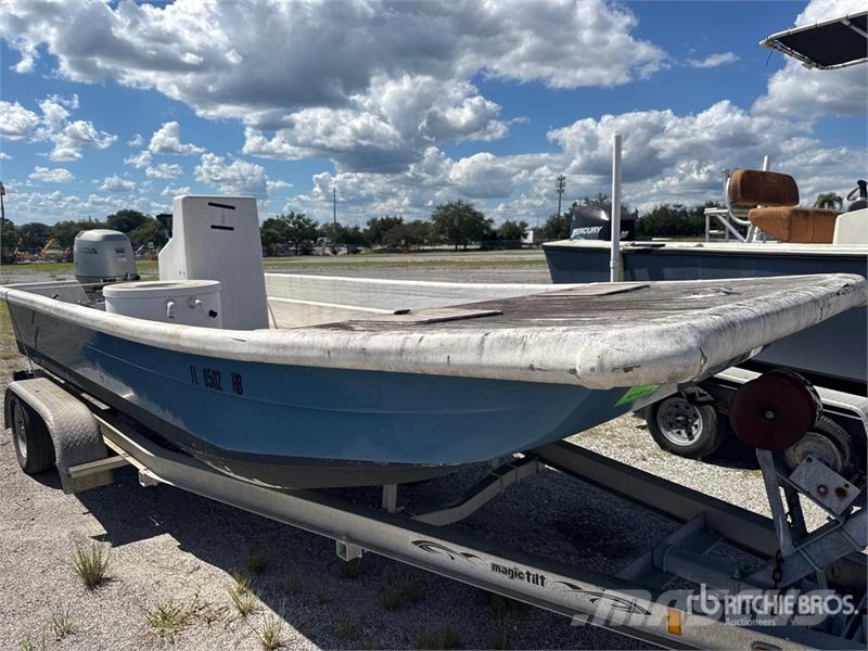 Carolina Skiff Bay Boat Drugi deli