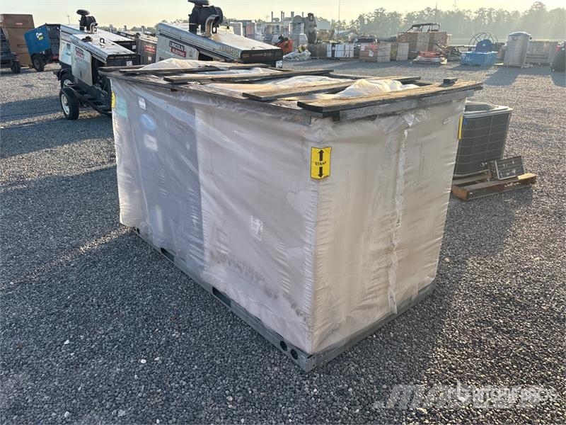 Carrier 38AUDA16A0A6-0A0A0 15 ton Air Conditioner (Unused) Оборудване за отопление и размразяване