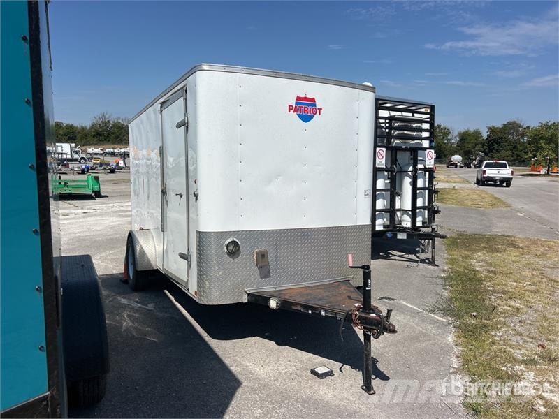 Carry-On 11 ft S/A Enclosed Trailer Prikolice sa sandukom