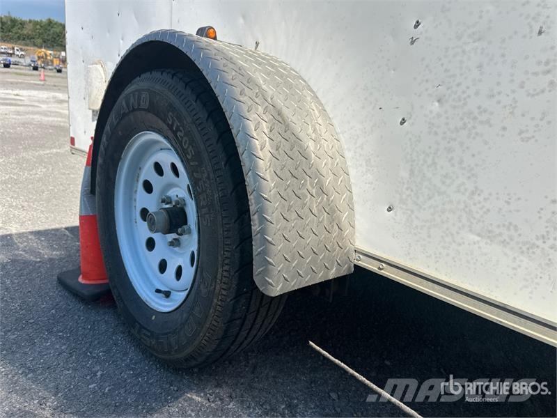Carry-On 11 ft S/A Enclosed Trailer Prikolice sa sandukom