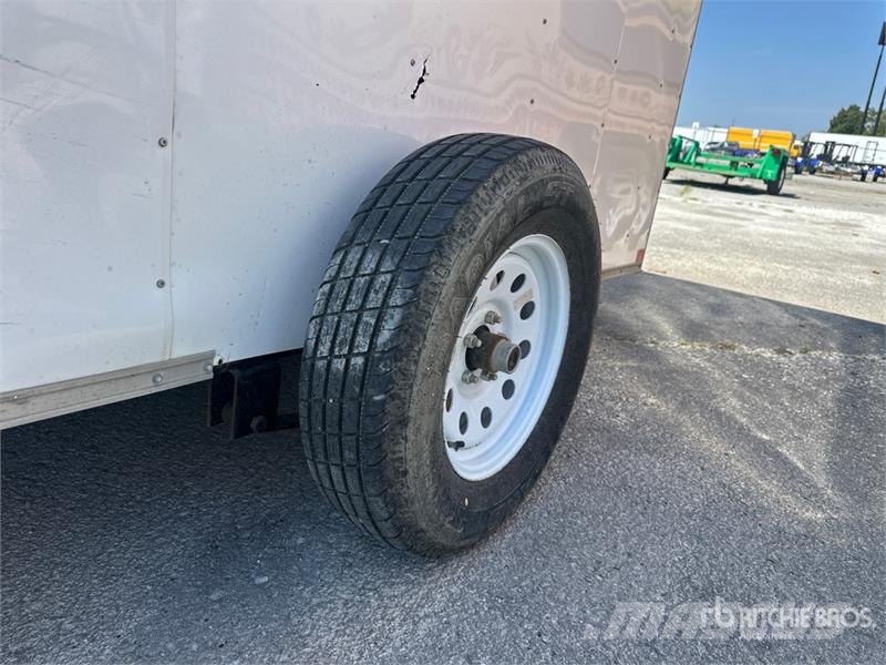 Carry-On 11 ft S/A Enclosed Trailer Prikolice sa sandukom