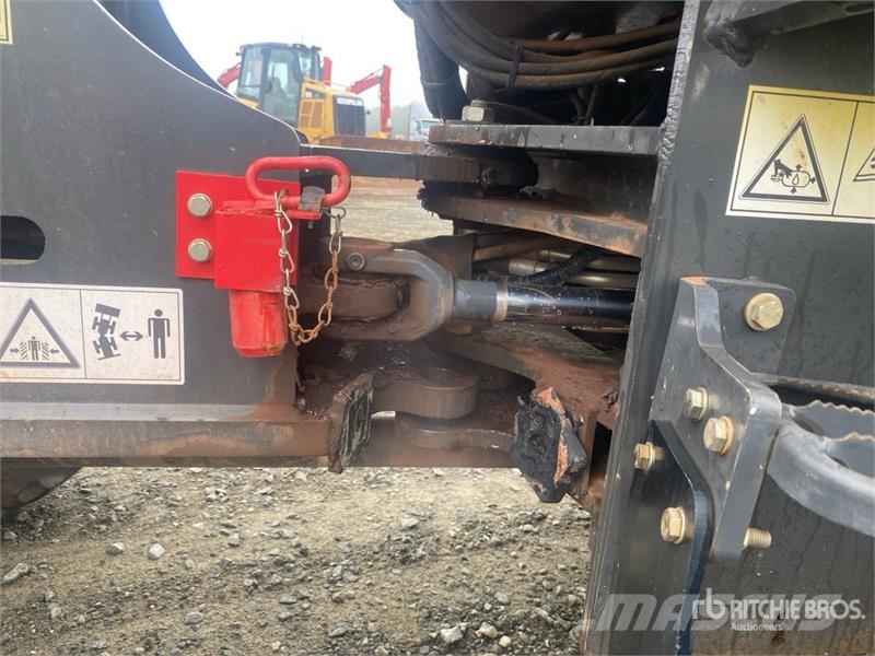 CASE 321F Wielladers