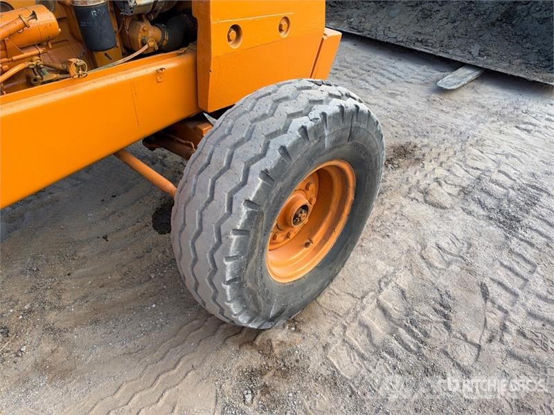 CASE 4x2 Rough Terrain Forklift Tereptargonca
