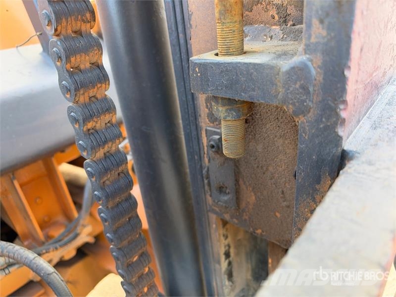 CASE 4x2 Rough Terrain Forklift Tereptargonca