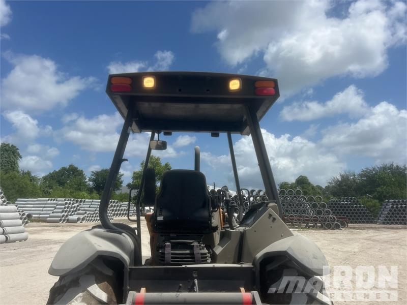 CASE 570N EP 4x4 Landscape Loader Chargeuse sur pneus