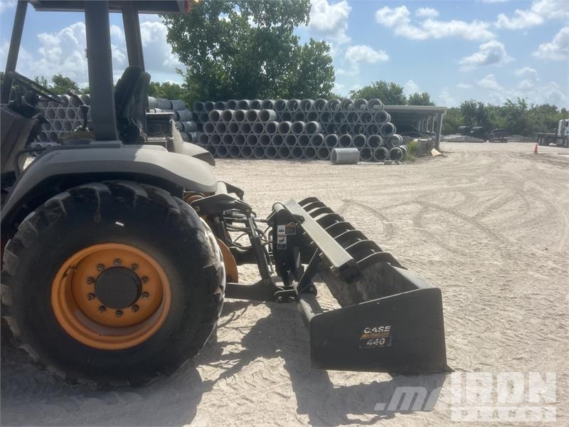 CASE 570N EP 4x4 Landscape Loader Chargeuse sur pneus