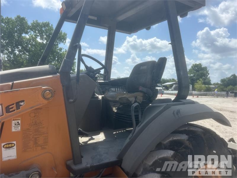 CASE 570N EP 4x4 Landscape Loader Chargeuse sur pneus