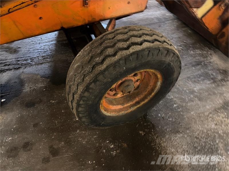 CASE 580C Rovokopači