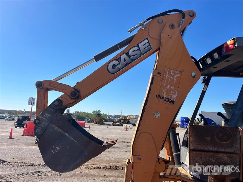CASE 580N Tractopelle