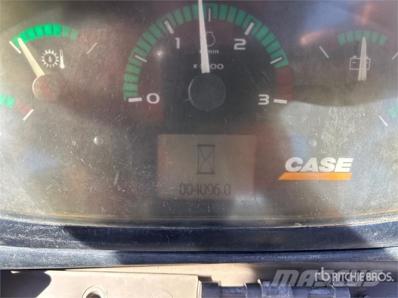 CASE 580N Tractopelle