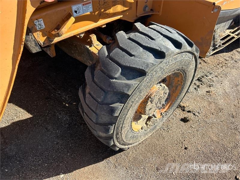 CASE 580N Tractopelle