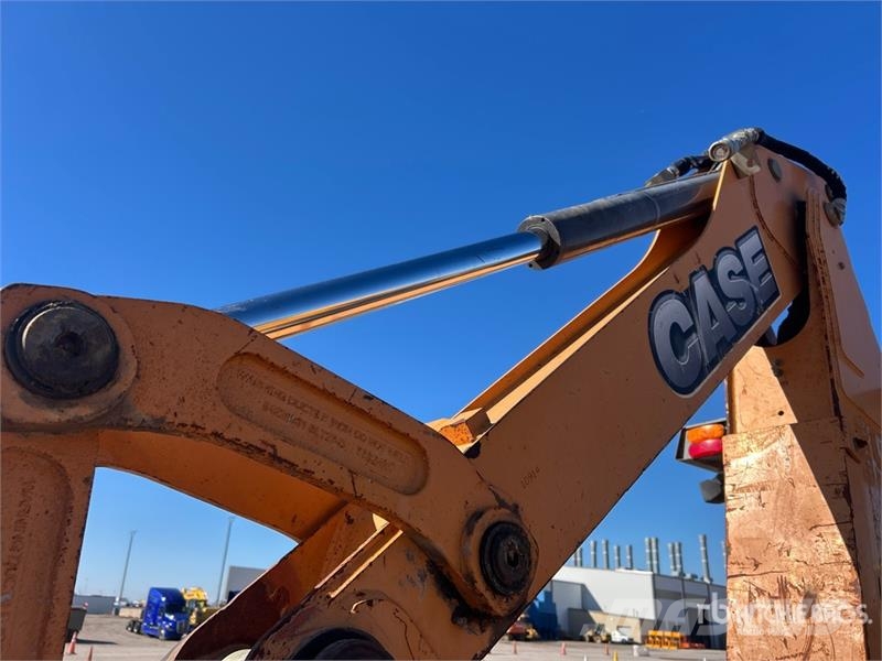 CASE 580N Tractopelle