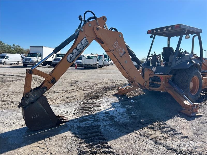 CASE 580N Tractopelle