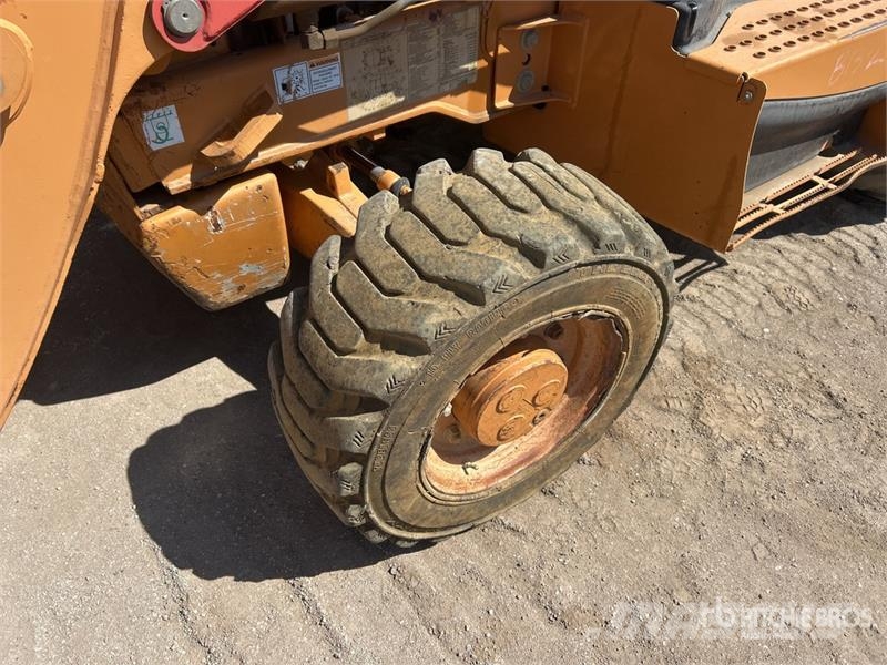 CASE 580N Backhoe