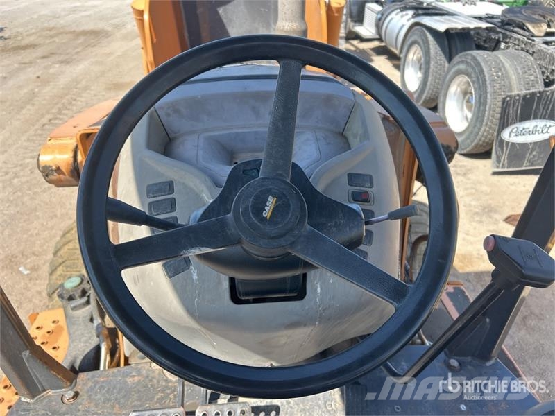 CASE 580N Backhoe