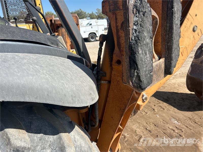 CASE 580N Backhoe