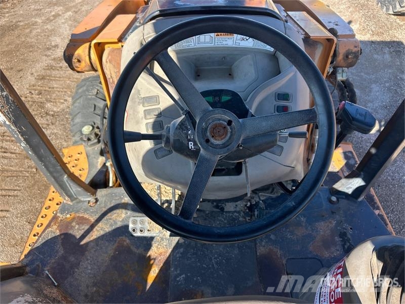 CASE 580N Tractopelle