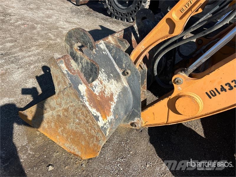 CASE 580N Tractopelle