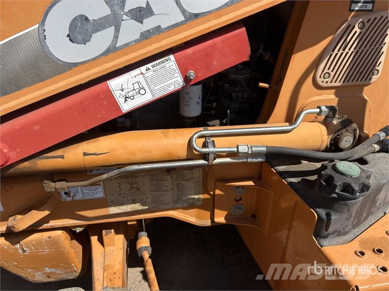 CASE 580N Backhoe