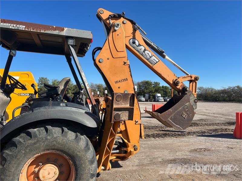 CASE 580N Tractopelle
