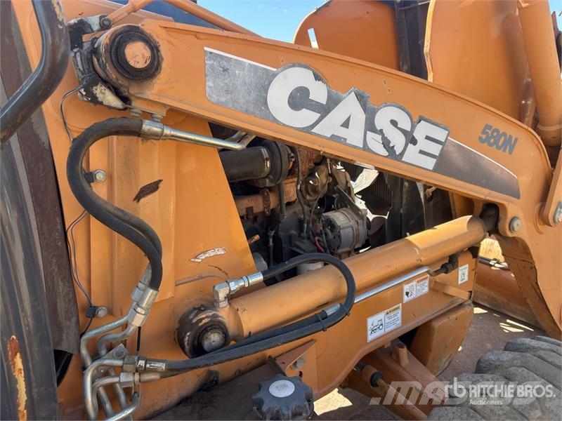 CASE 580N Backhoe