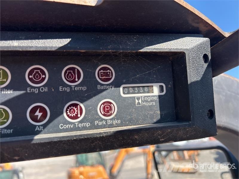 CASE 586G-3 Внедорожные погрузчики